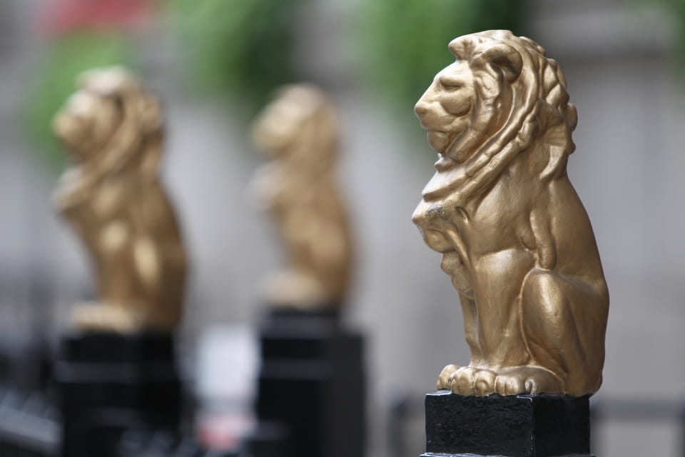 The decorative lions outside 113 Chancery Lane.